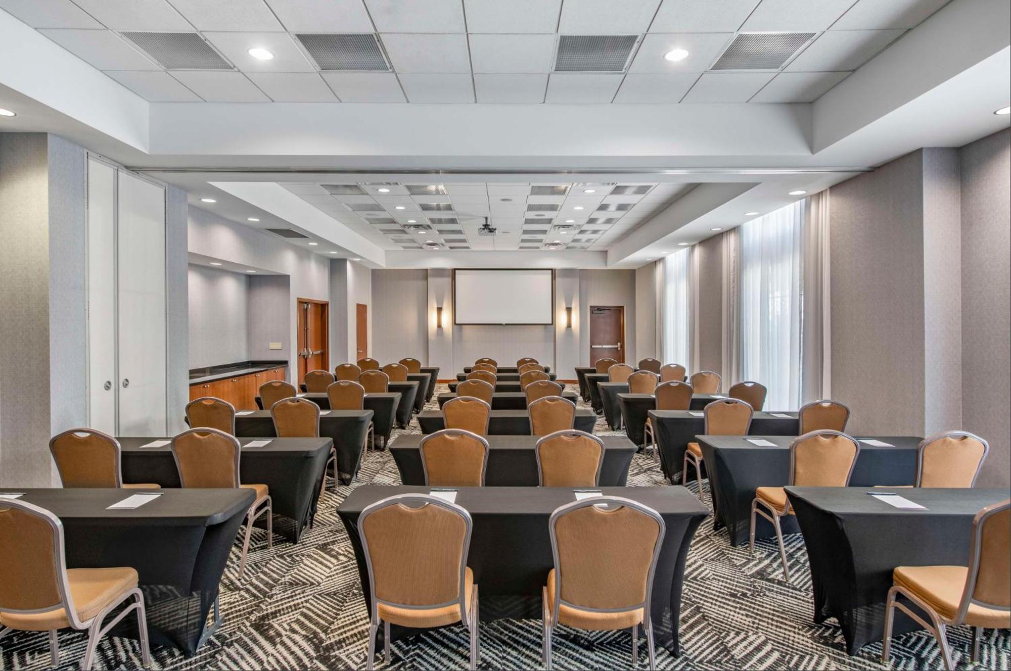 Hyatt Place Riverside Downtown Εξωτερικό φωτογραφία